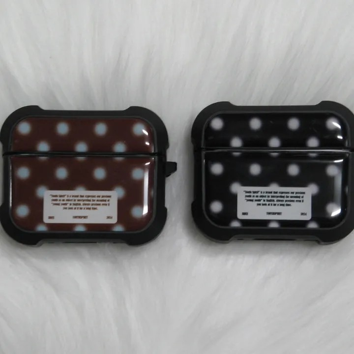 dot brown epoxy airpods