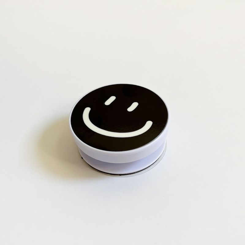 Smile Black Tok