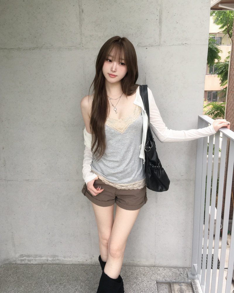 Cotton roll up shorts