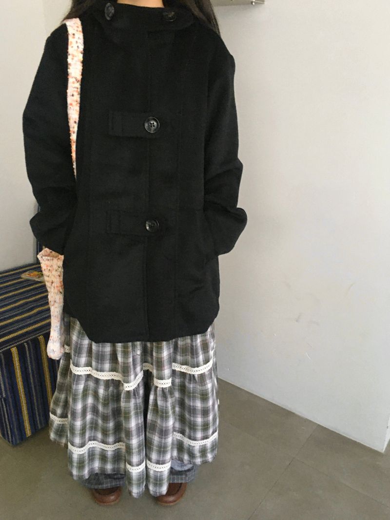 Balmacaan hood coat
