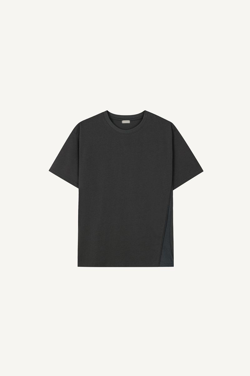 Side color matching T-shirt
