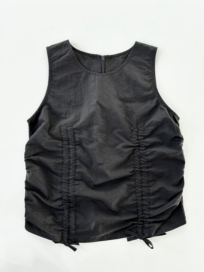 Lovech set up sleeveless