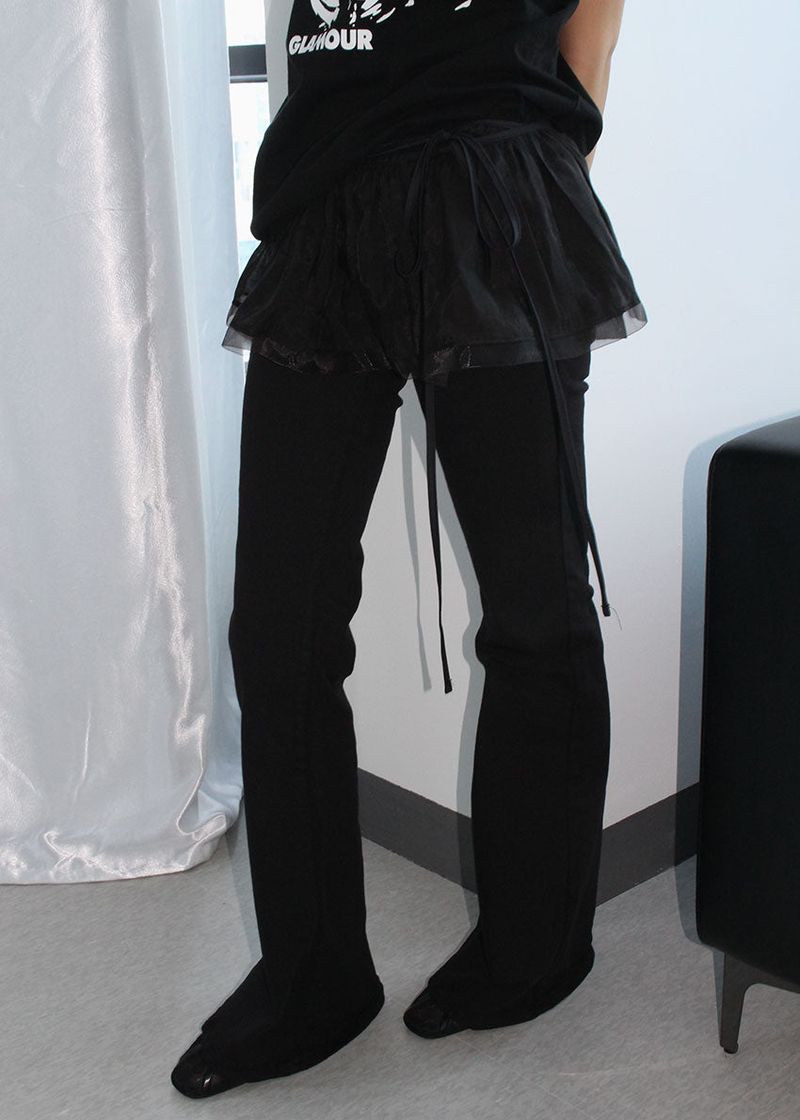 HIP SHIRRING BOOTS CUT PANTS