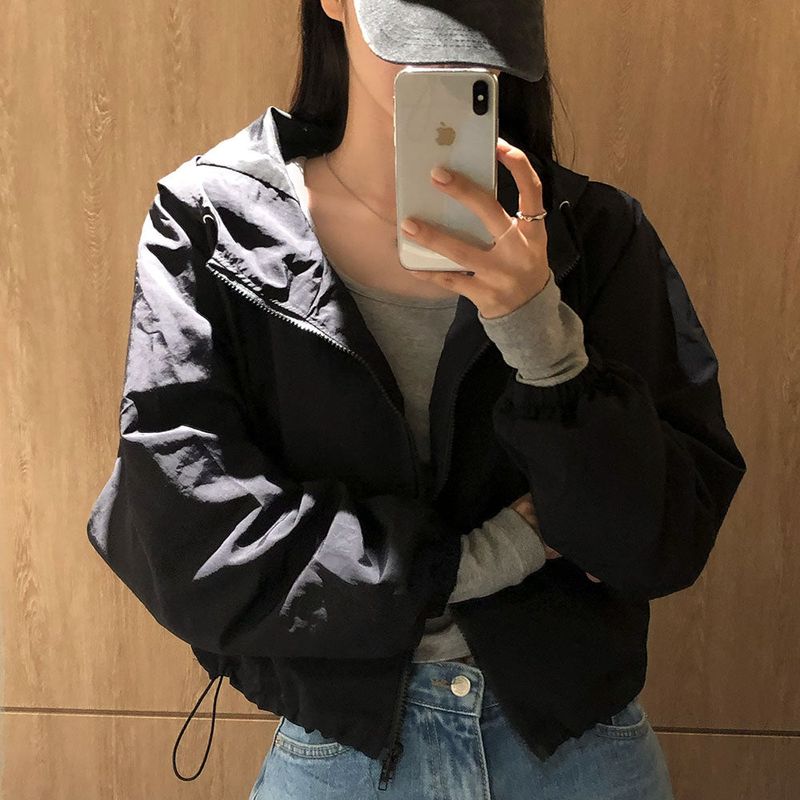 [BELLIDE MADE] Antler, high-neck crop windbreaker