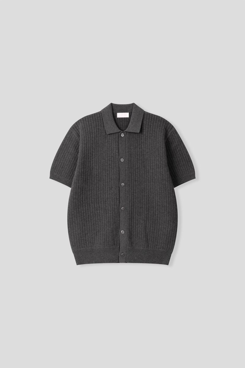 Cable scotch collar cardigan