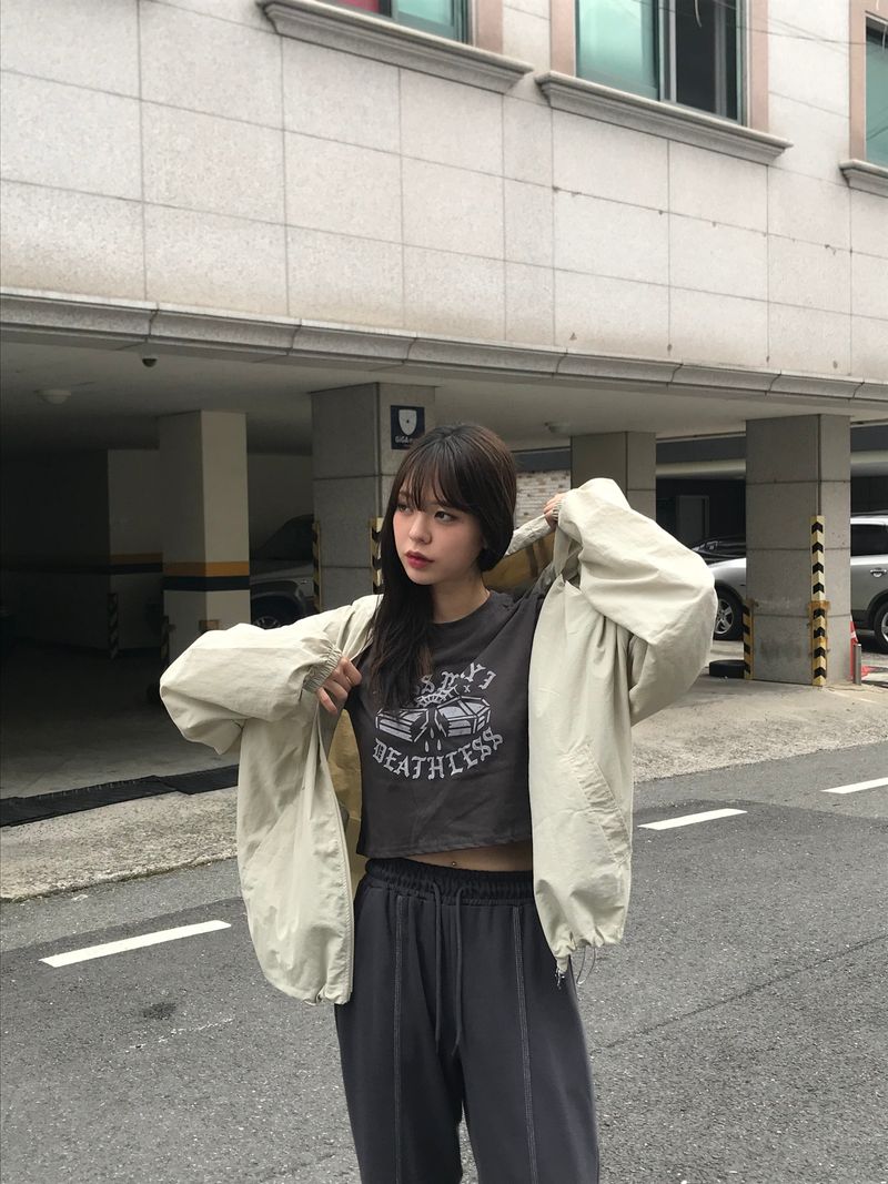 Darwin hood windbreaker
