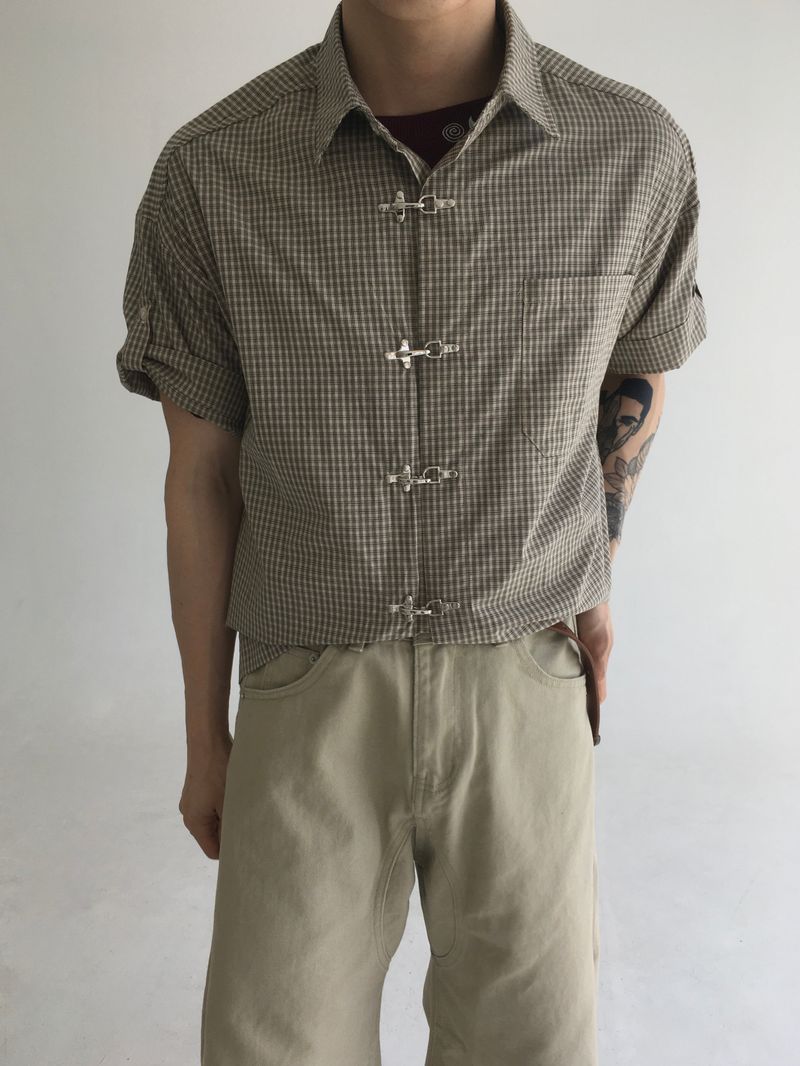 crop buckle shirt(2colors)