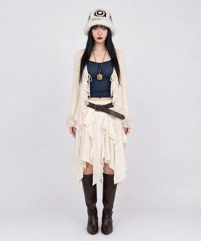VIVIC（ビビク）の「LACE-TRIM FLARE-SLEEVE TIE CARDIGAN (CREAM)（Tops）」