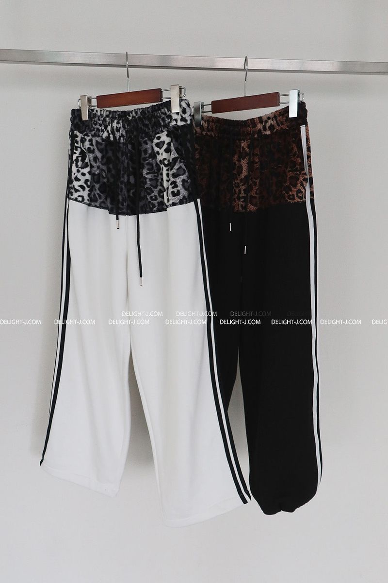 leopard track napping string jogger wide pants