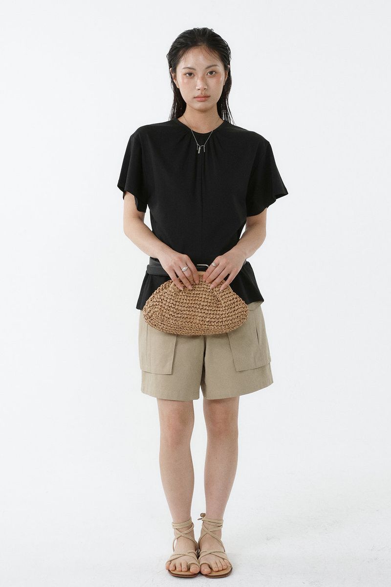 SHIRRED ROUND TOP_BLACK