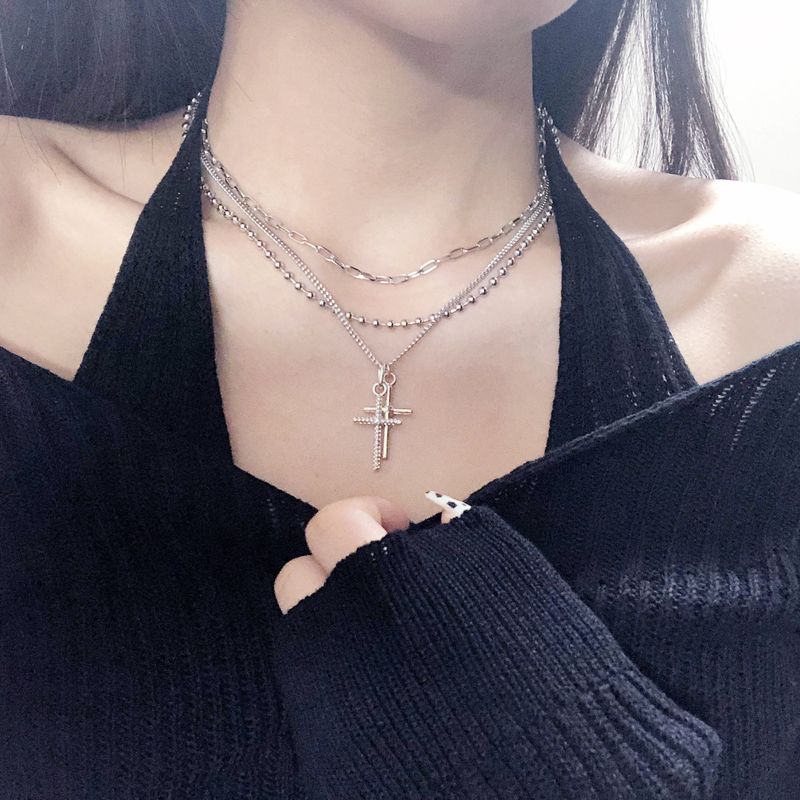 Blingmoon(ブリングムーン)の「Double cross layered necklace(Accessories)」
