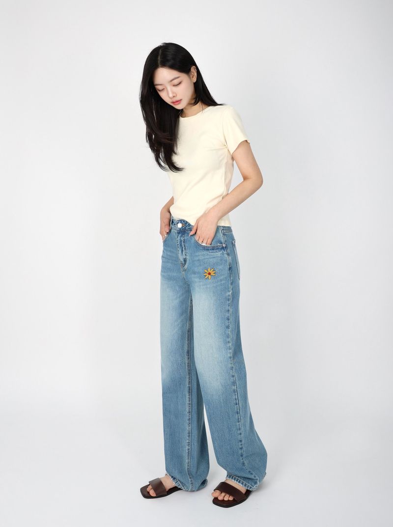 FLOWER EMBROIDERED STRAIGHT DENIM code 26215