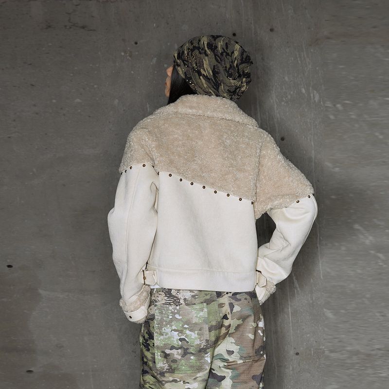 Rivet split stitching suede jacket