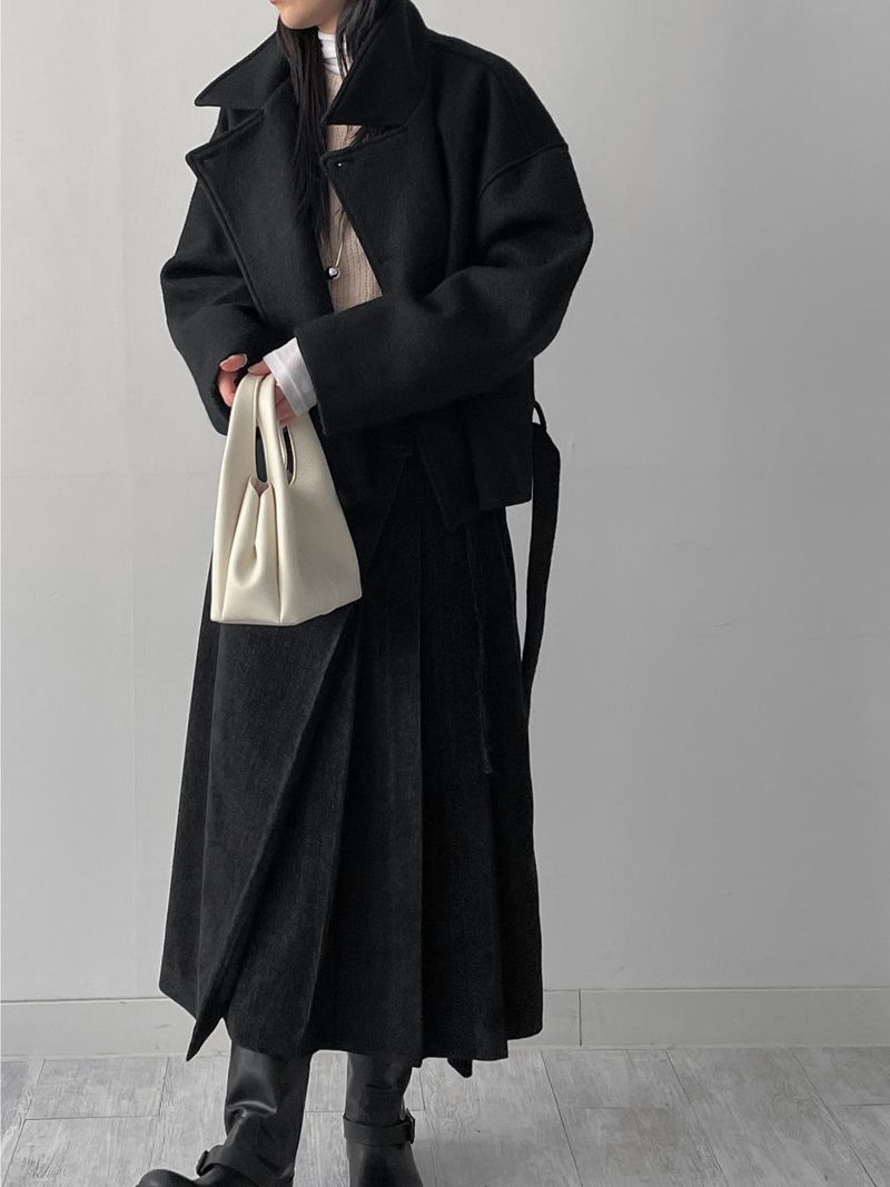 Velour Buckle Pleated Long Skirt