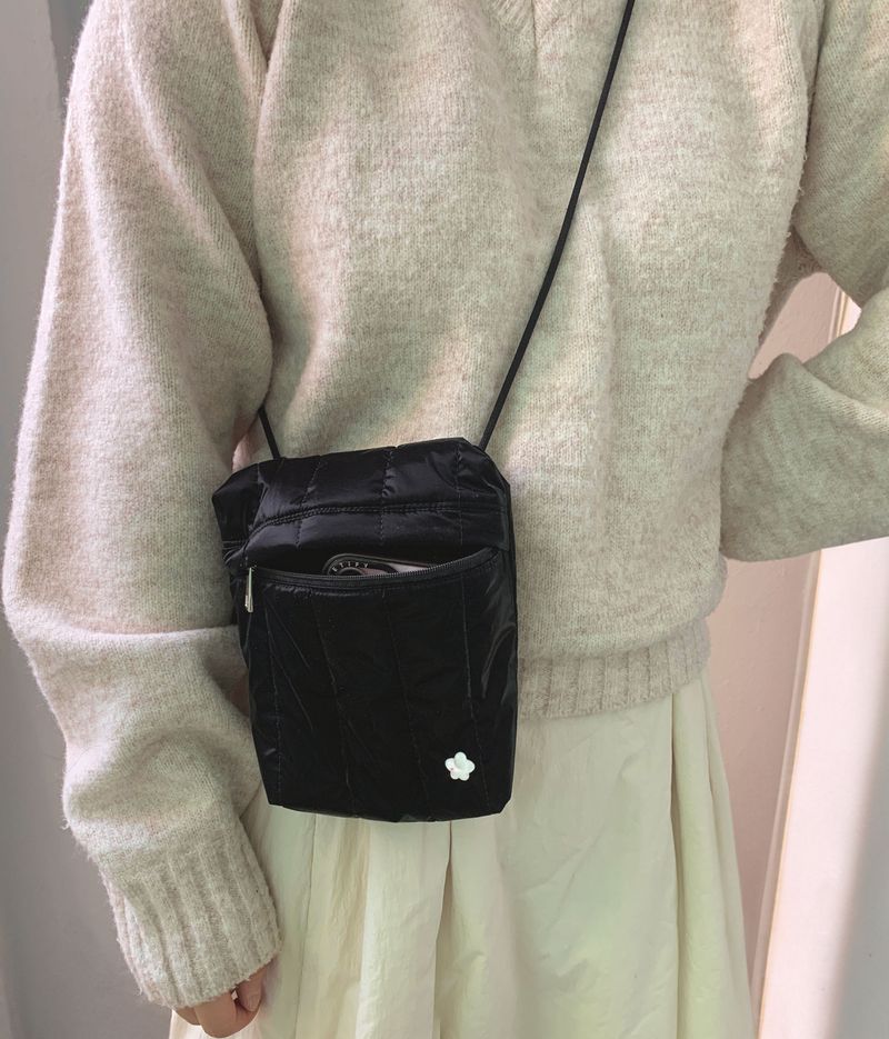 mini pocket bag - padding glossy black
