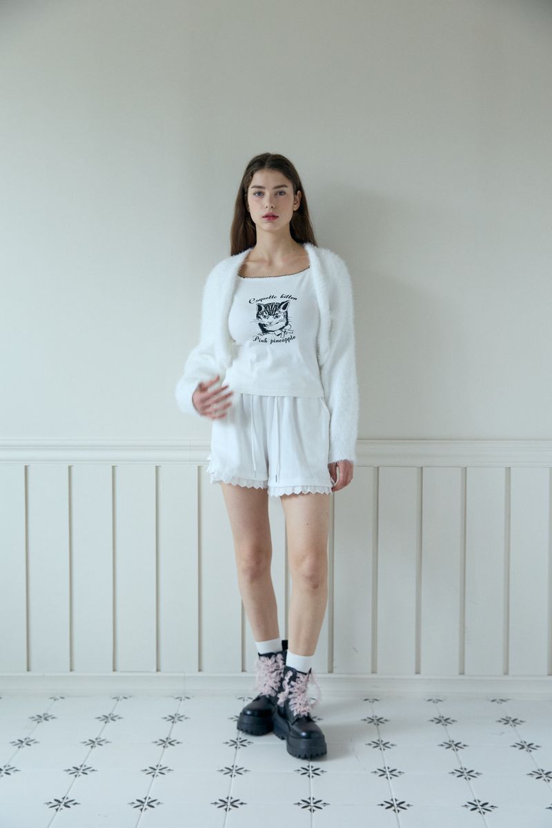 PINK PINEAPPLE（ピンクパイナップル）の「KITTEN LACE TOP（Tops）」