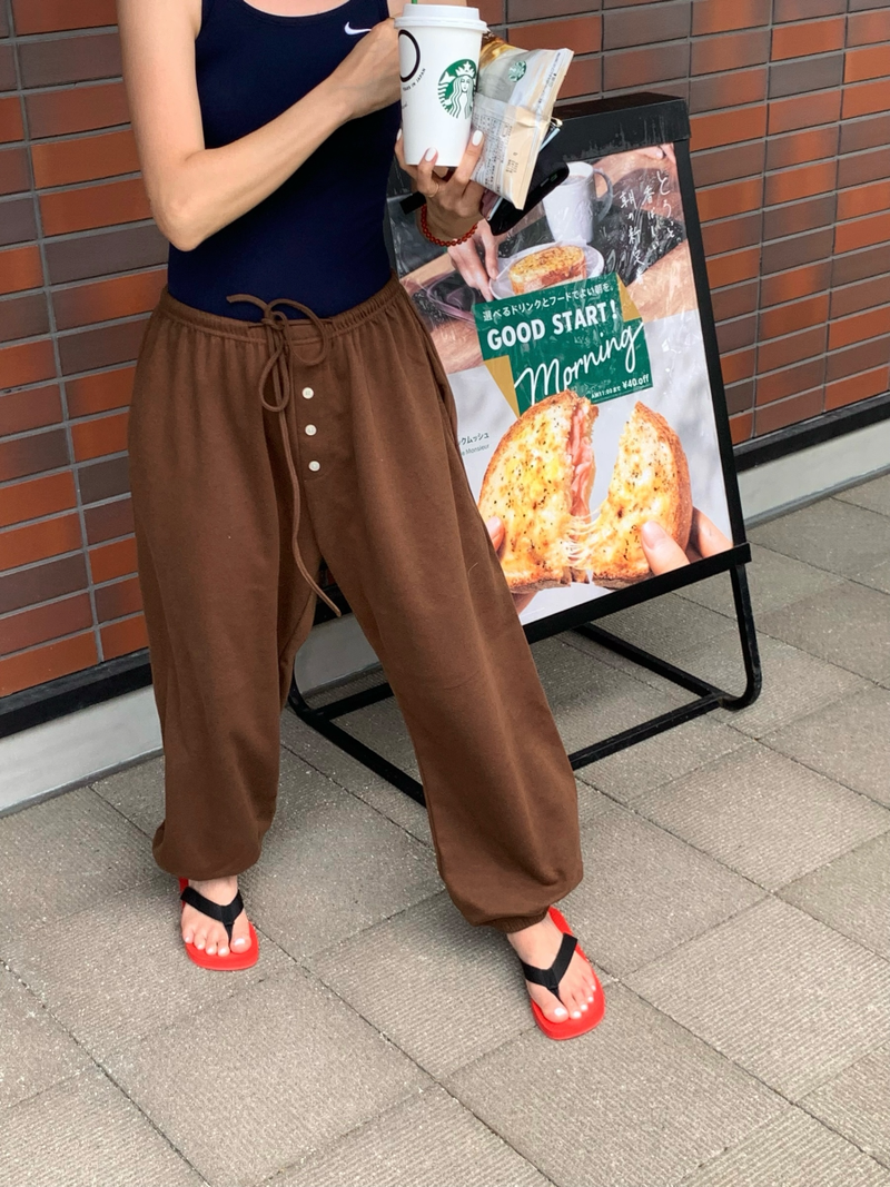summer button point jogger pants