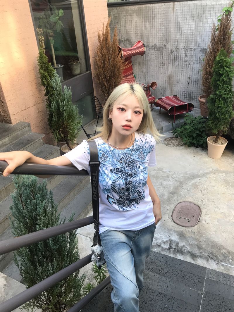 y2k Blue White Rose-tail T-shirt