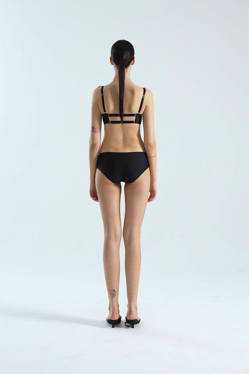 Low Waist Bikini Panties (Black)