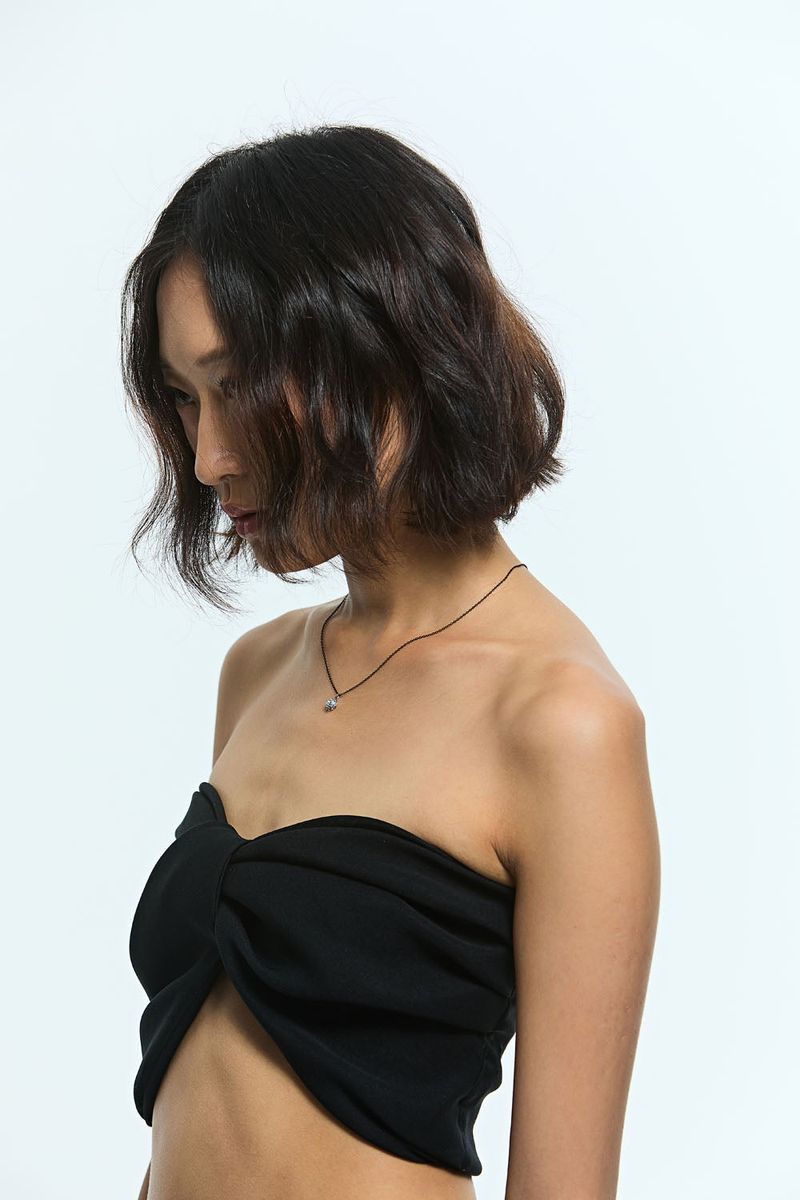rose point necklace