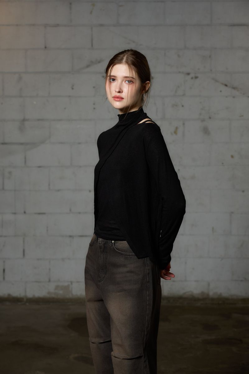 ARE WOOL LONG SLEEVE SET / BLACK