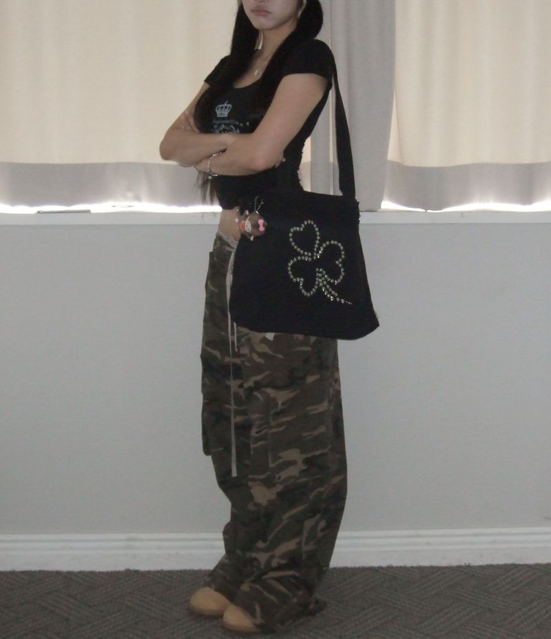 Star clover tote bag