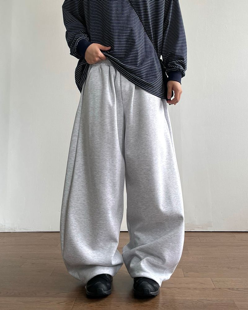 IDF(アイディーエフ)の「ラコ カーブド スウェットパンツ(パンツ)」