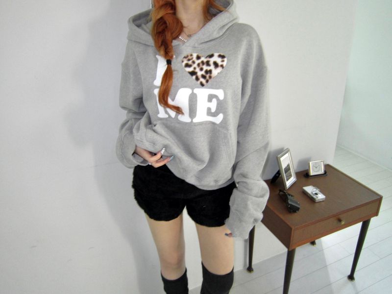 Leo me hoodie