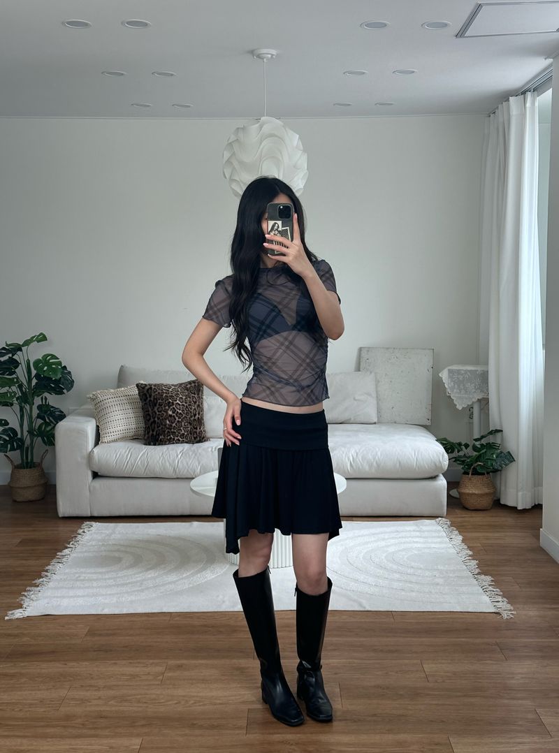 roll mini skirt