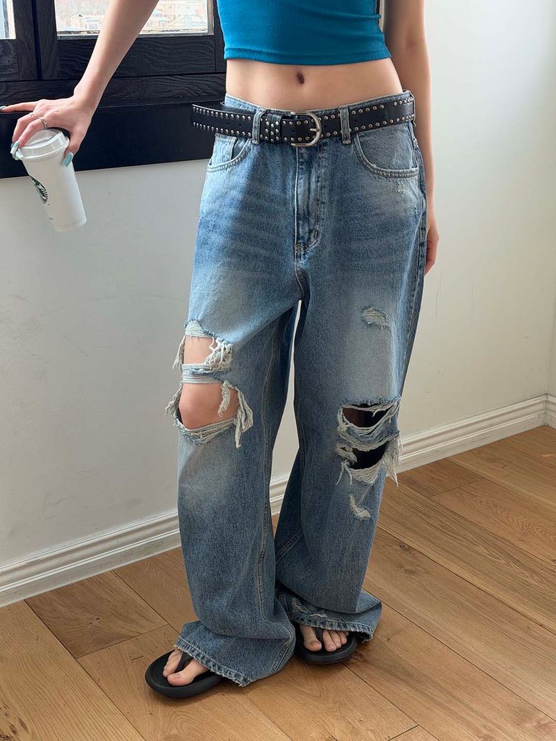 MUZESEOUL(ミューズソウル)の「Knee destroyed wide denim pants(Pants)」