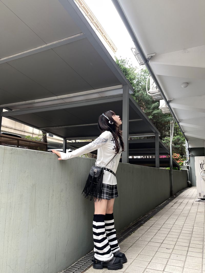Stripe leg warmer