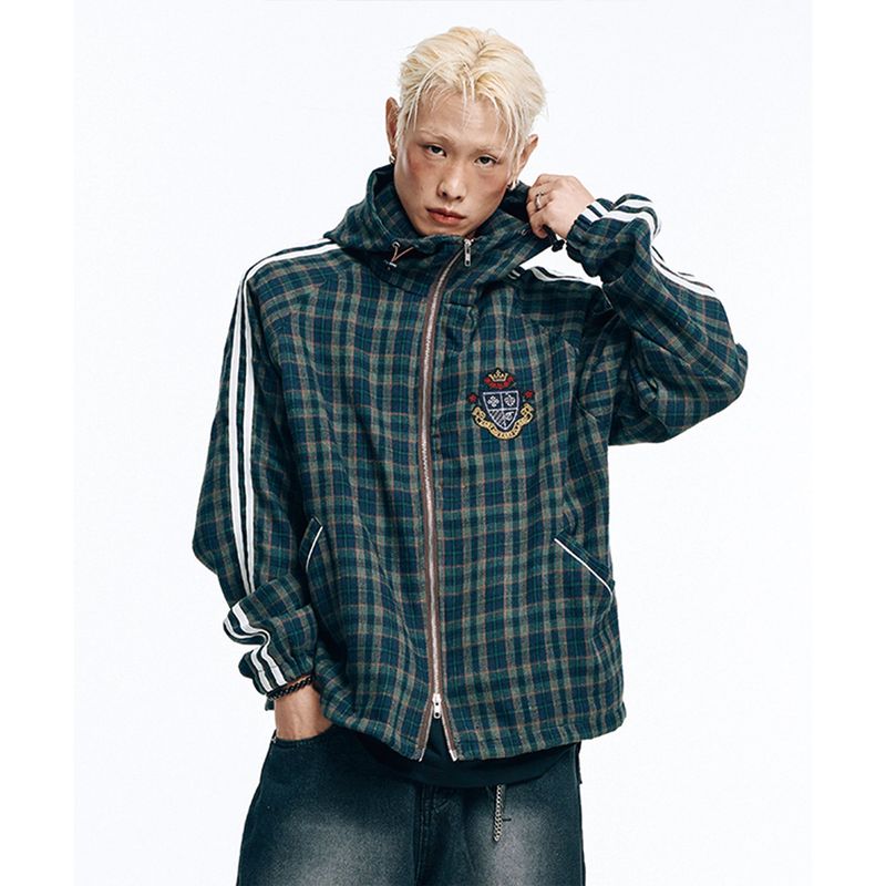 EASY NO EASY(イージーノーイージー)の「Emblem Check Windbreaker Jacket - Green(Tops)」