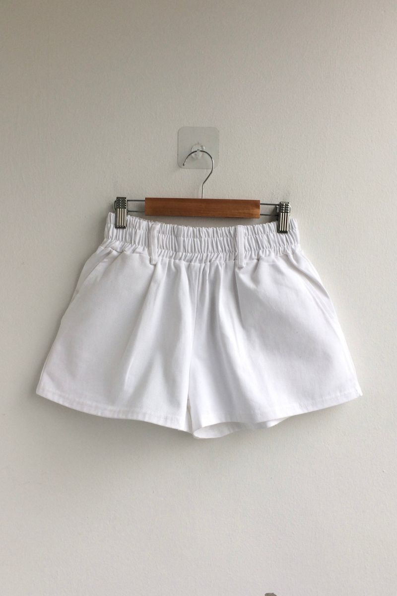 Essential A-line Shorts