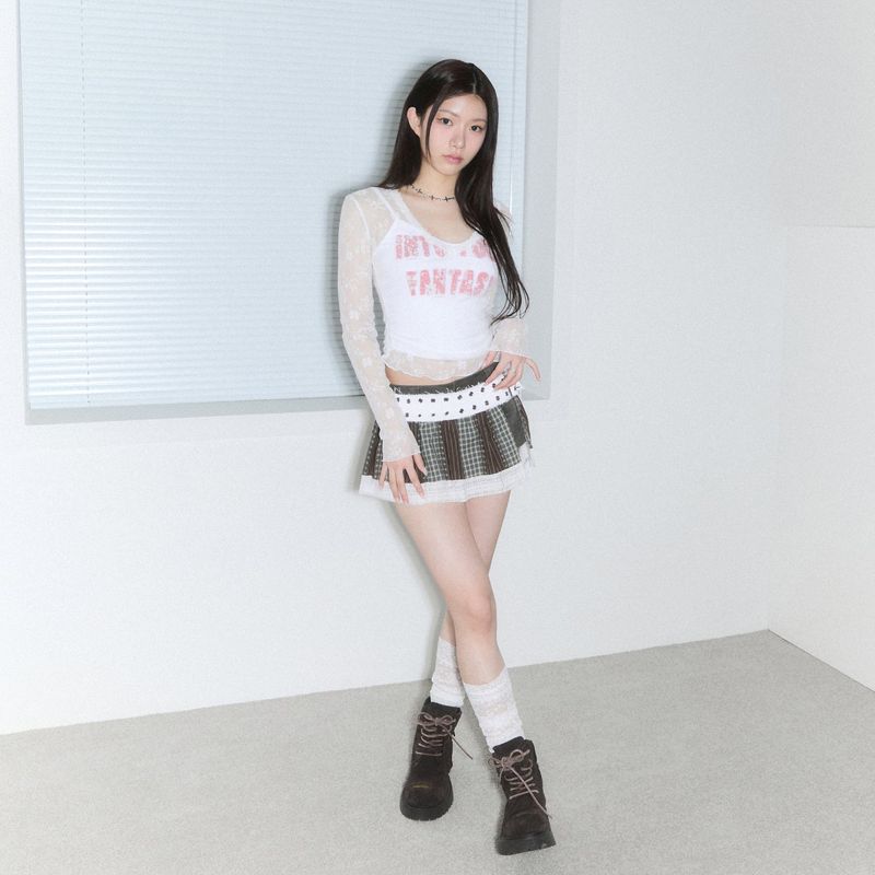 (2nd reorder) seethrough v neck shirring sleeve - white