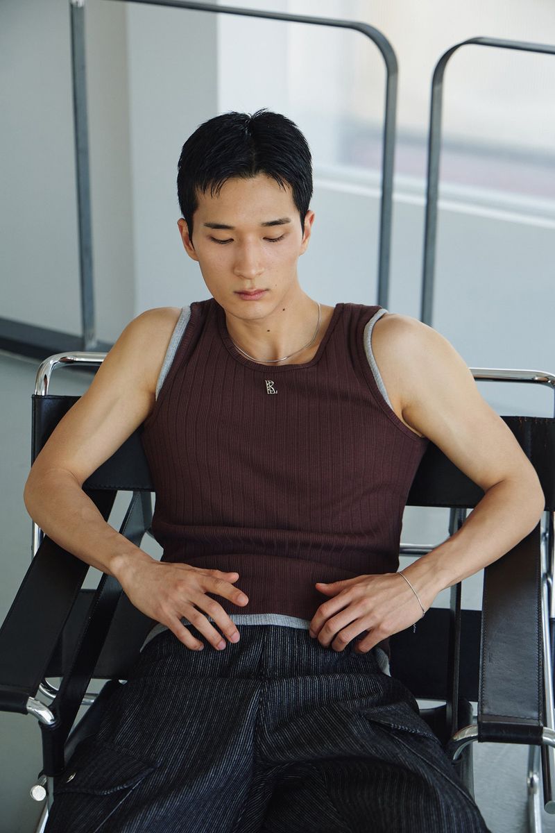 High ribbed logo sleeveless(Brown)