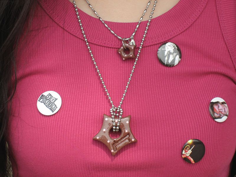 gleaming little star dot necklace [brown]