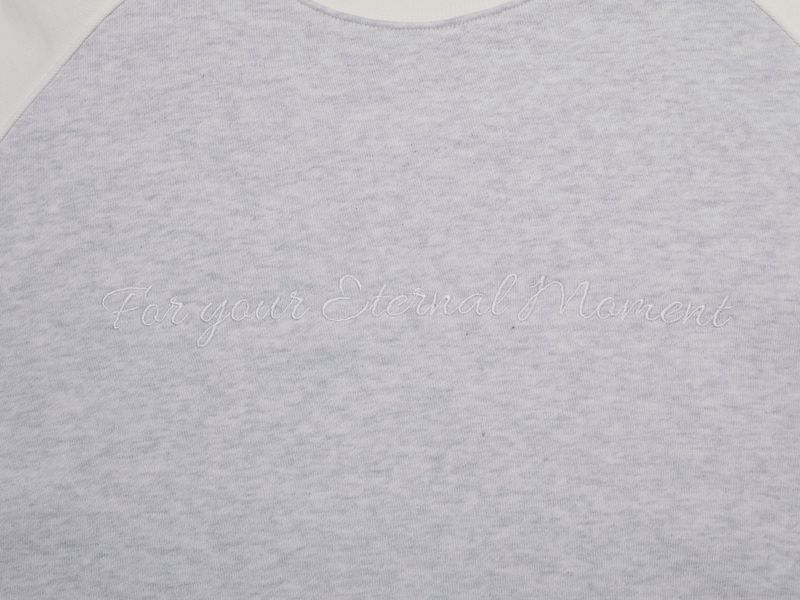 MOMENT REGLAN OVER SWEATSHIRTS (WHITE)