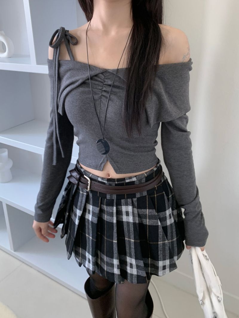 Dear. Winter Winter Check Tiered Mini Skirt