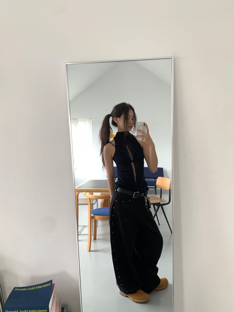 SEE-THROUGH HALTER SLEEVELESS (4C)