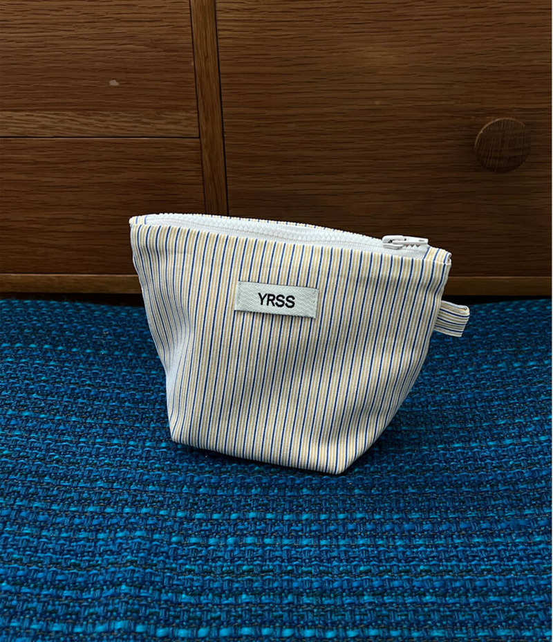 YRSS(イヤス)の「BLUE YELLOW STRIPE POUCH (POP-UP POUCH)(Smartphone Accessories)」
