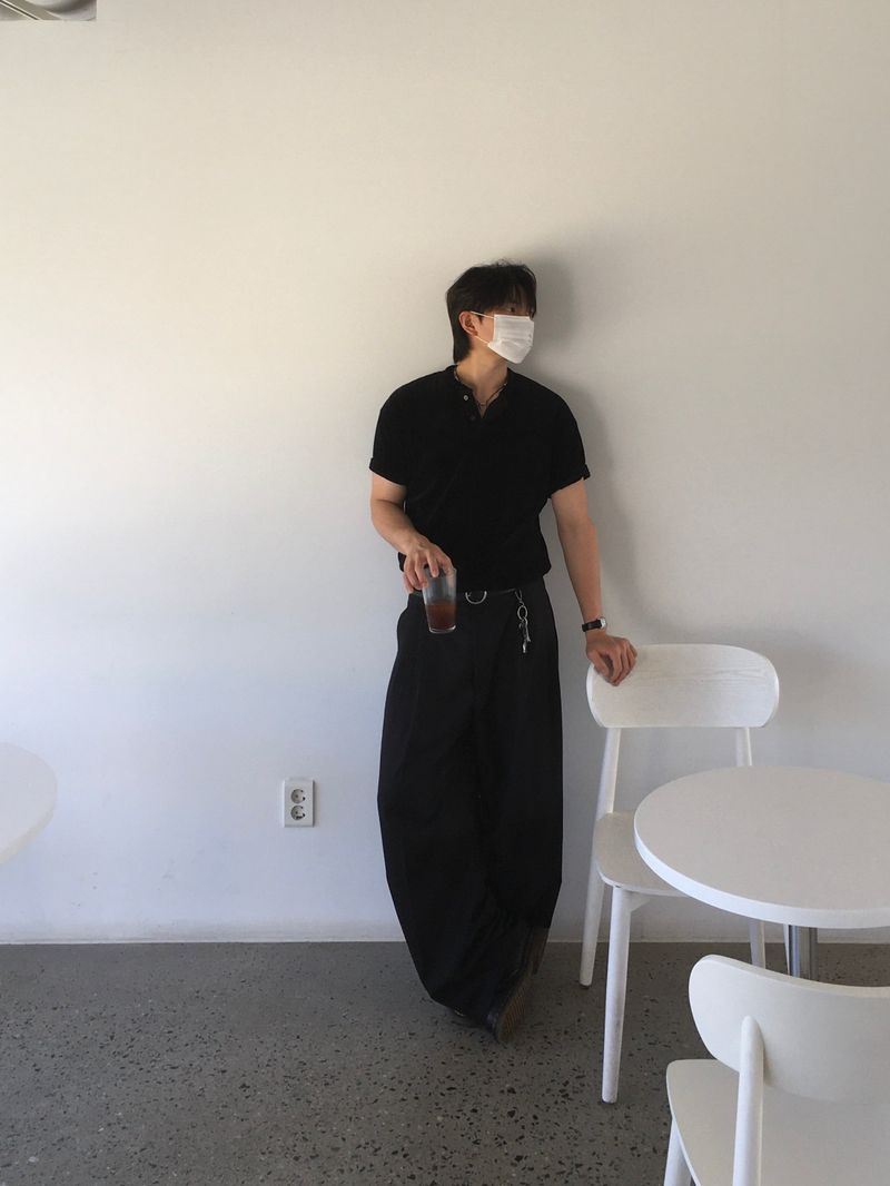 Olen two-tuck wide slacks 3C