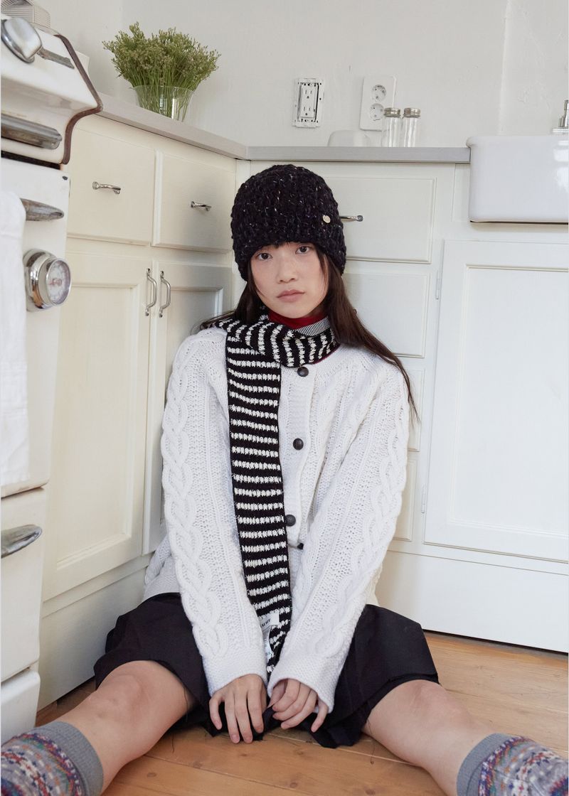 Striped Knit Muffler - Black