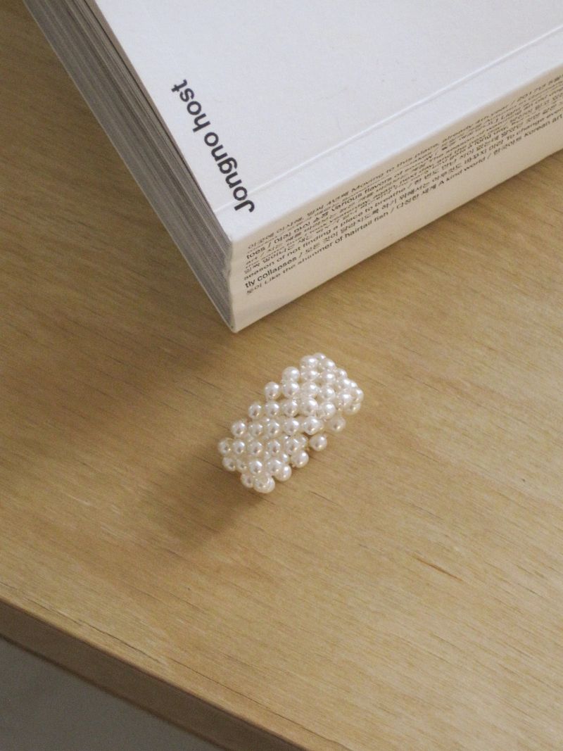 Tiny Beads Ring (Faux pearl)