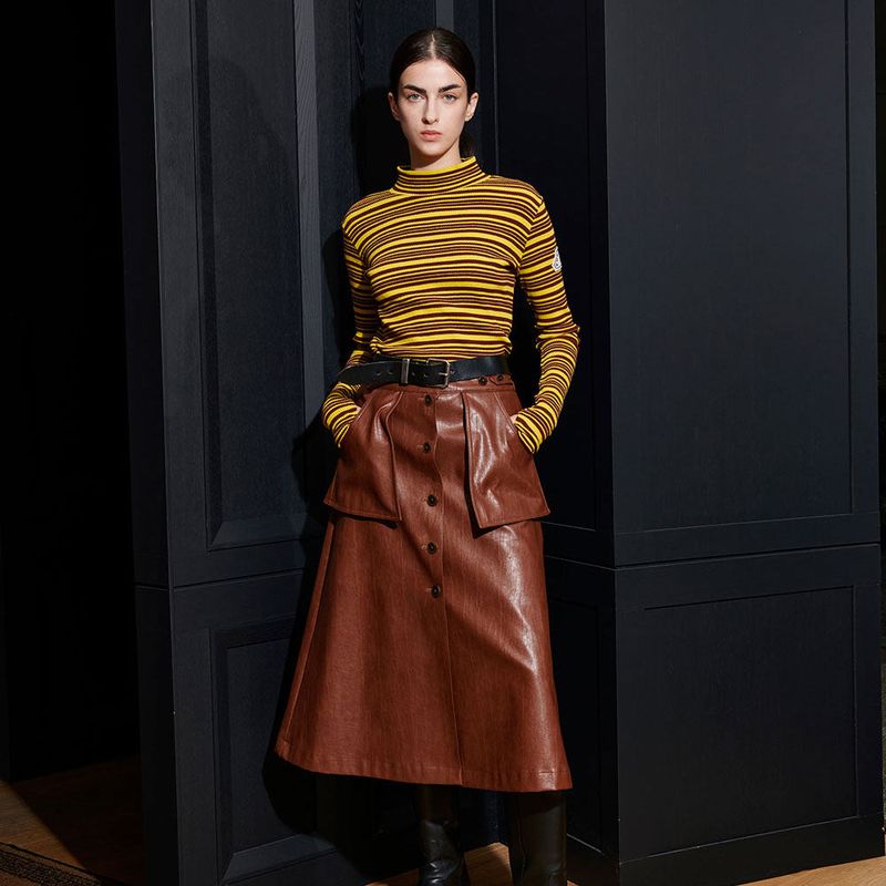 PUBLICKA X(パブリカエックス)の「 SAMUEL TURTLENECK TEE, LEMON YELLOW+BURGUNDY S(Tops)」