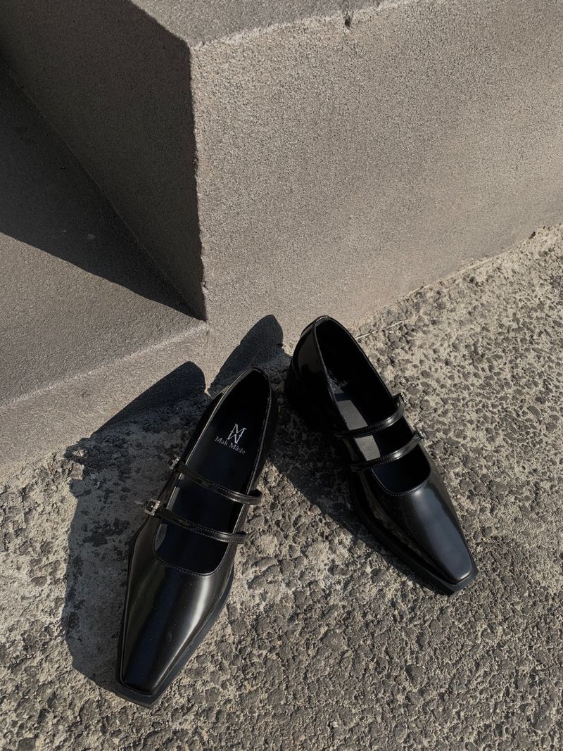 Ore two strap buckle loafer black