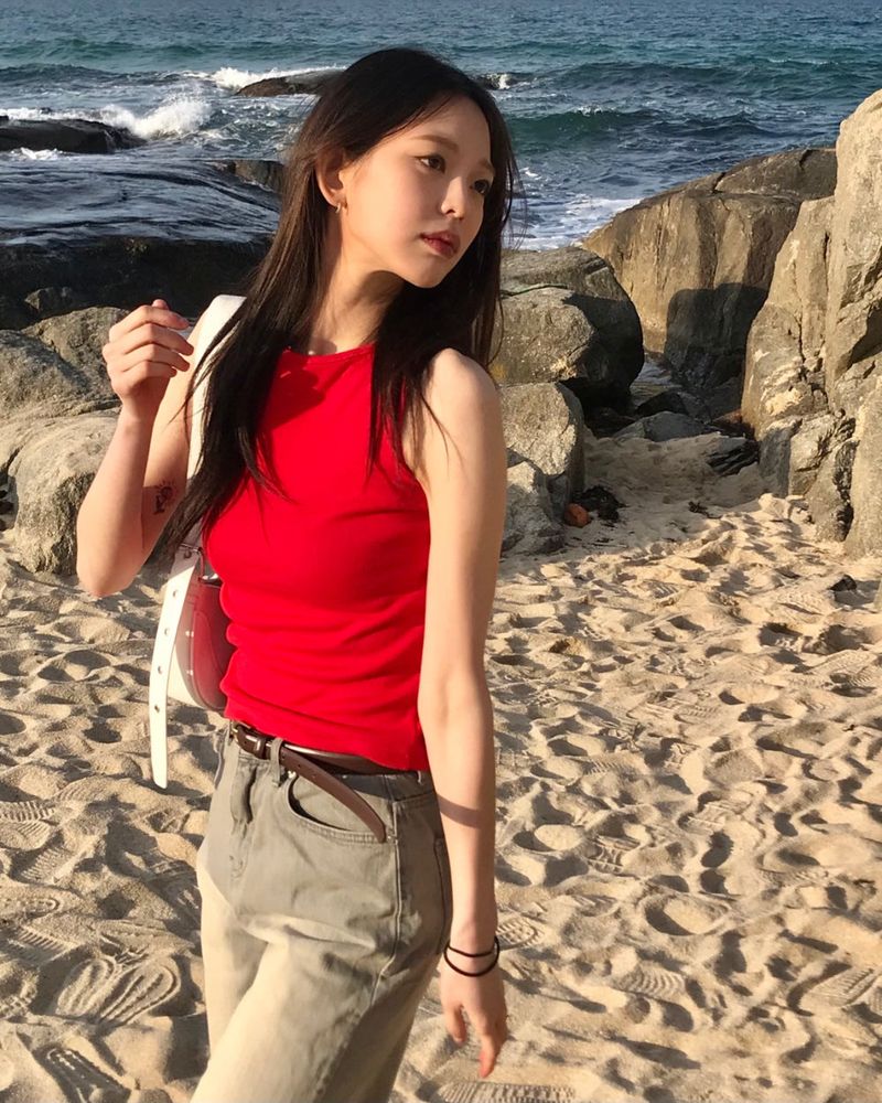 Derun sleeveless