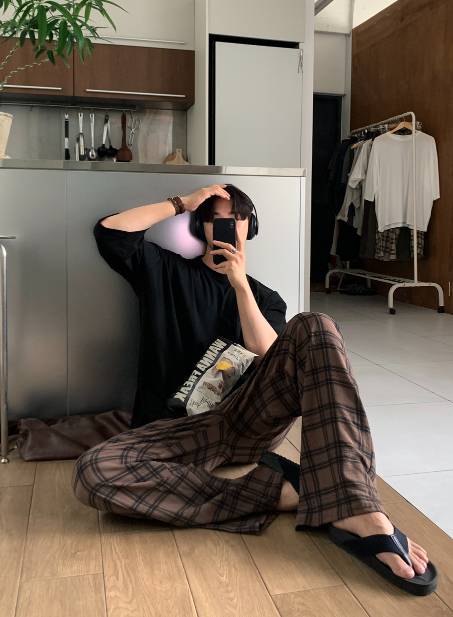 Kuiper Turkic Check Pattern Wide Fit Pants