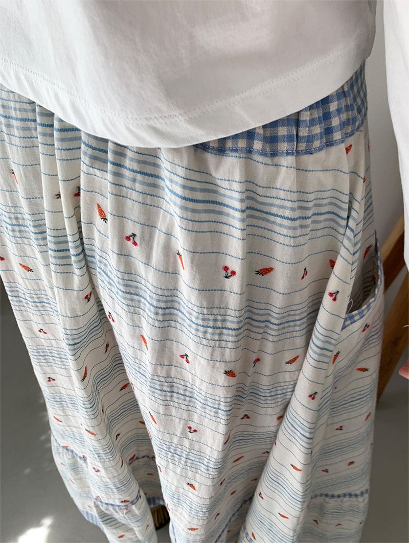 CARROT BUTTON FULL SKIRT (2C)
