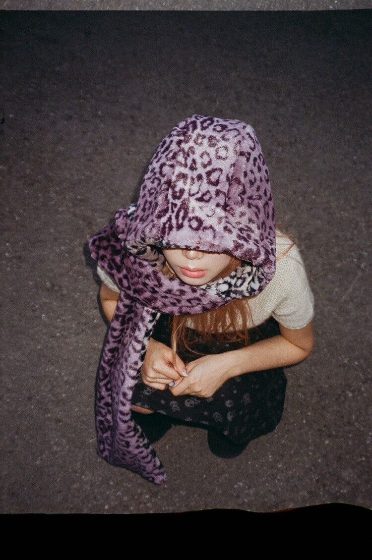  [limited] Leopard reversible hood muffler (purple)