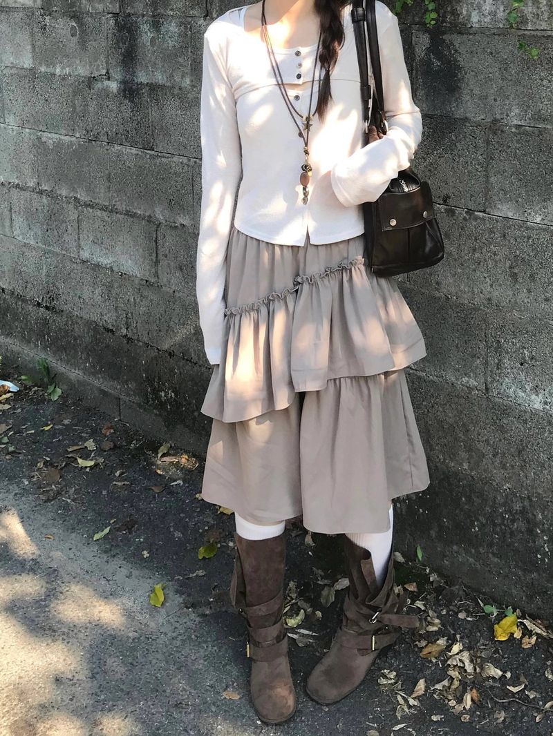 more frill skirt 